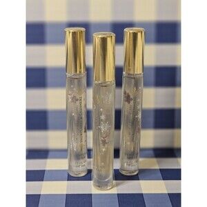 New Bath & Body Works Snowflakes And Cashmere Perfume Spray Lot of 3- .23 Oz ea.